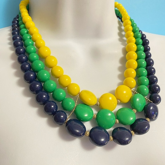 CHARMIMG CHARLIE Yellow Green Blue Acrylic Beads Statement Necklace - Picture 4 of 5